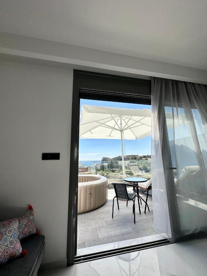 Royal Luxury Studios Archangelos  Ngoại thất bức ảnh